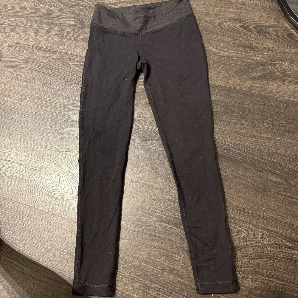 TNA leggings Black Dark Grey | Aritzia